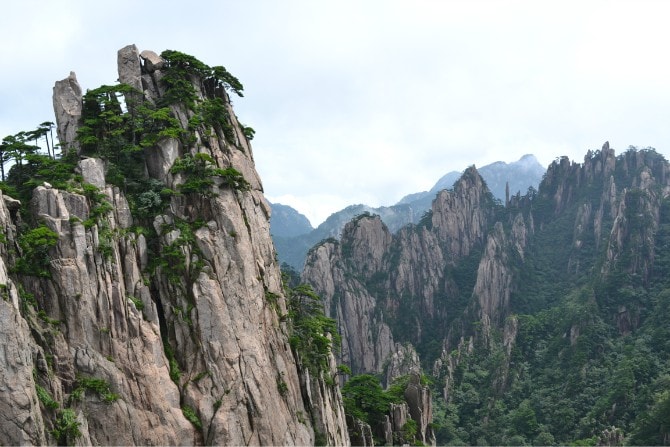 huangshan-mountain3.jpg